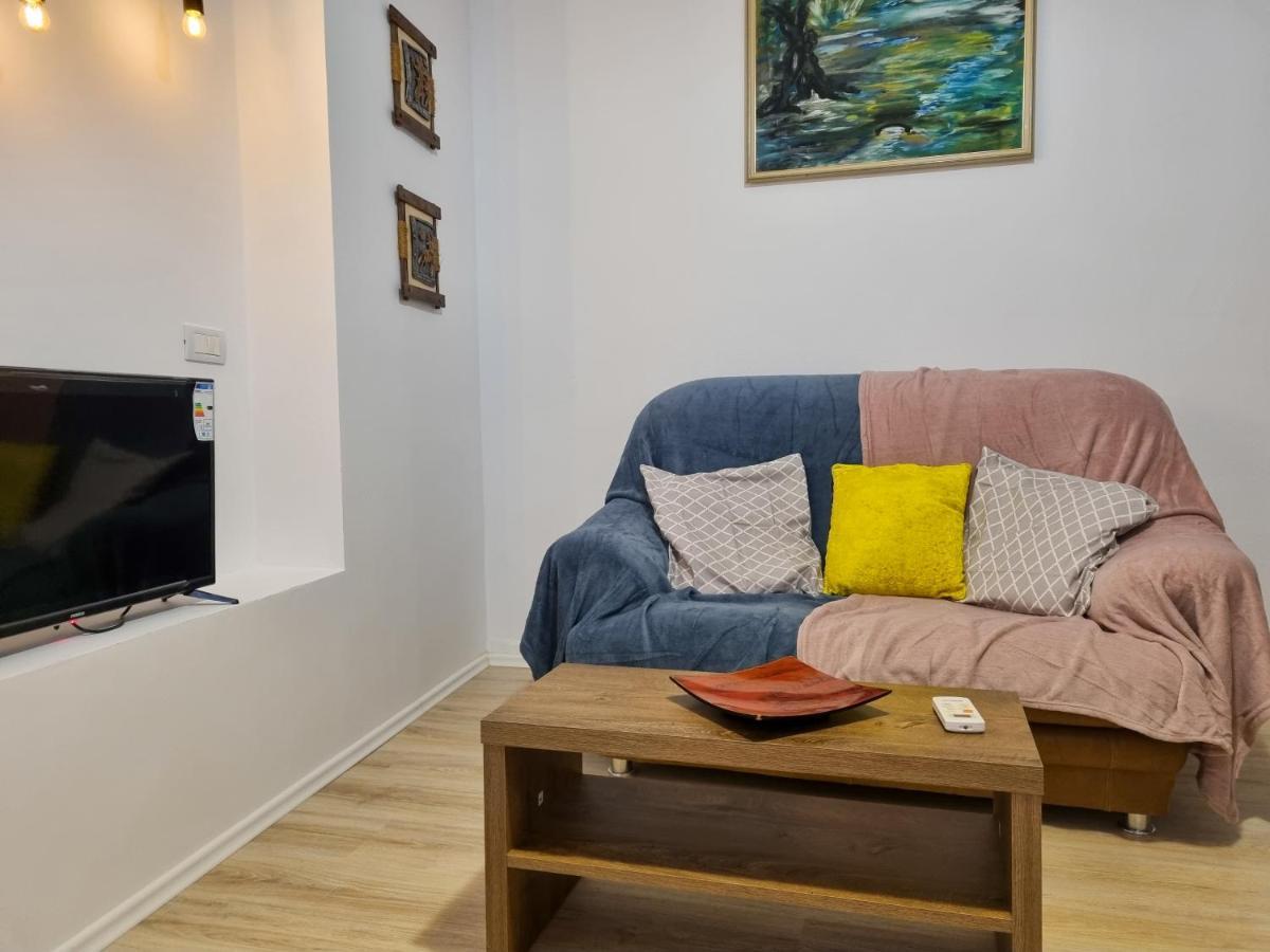 تيرانا Cozy Apartment In City Center المظهر الخارجي الصورة